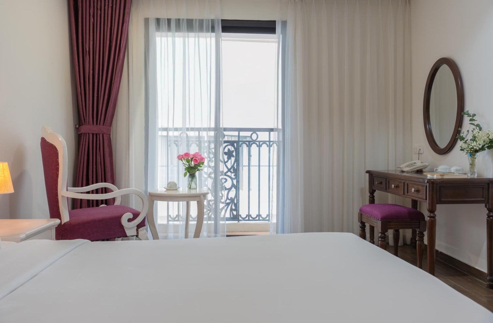 Bonjour Nha Trang Hotel Exterior foto