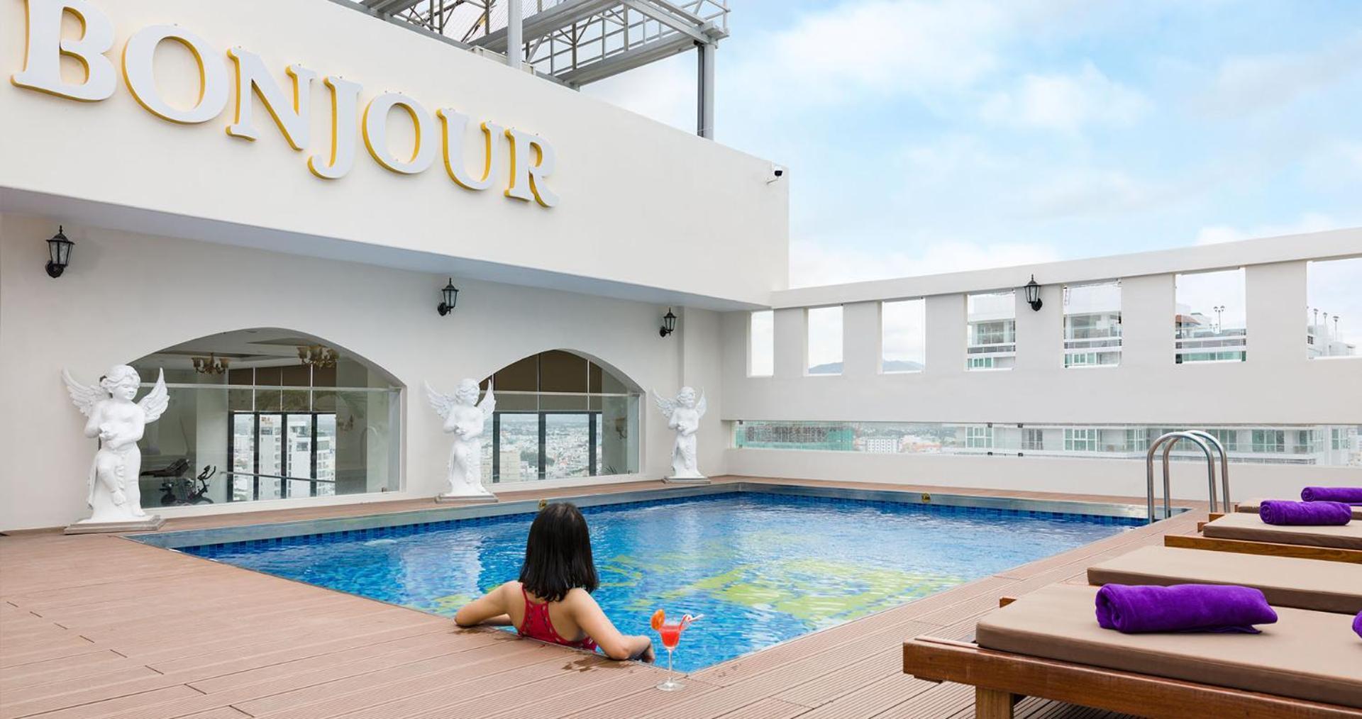 Bonjour Nha Trang Hotel Exterior foto
