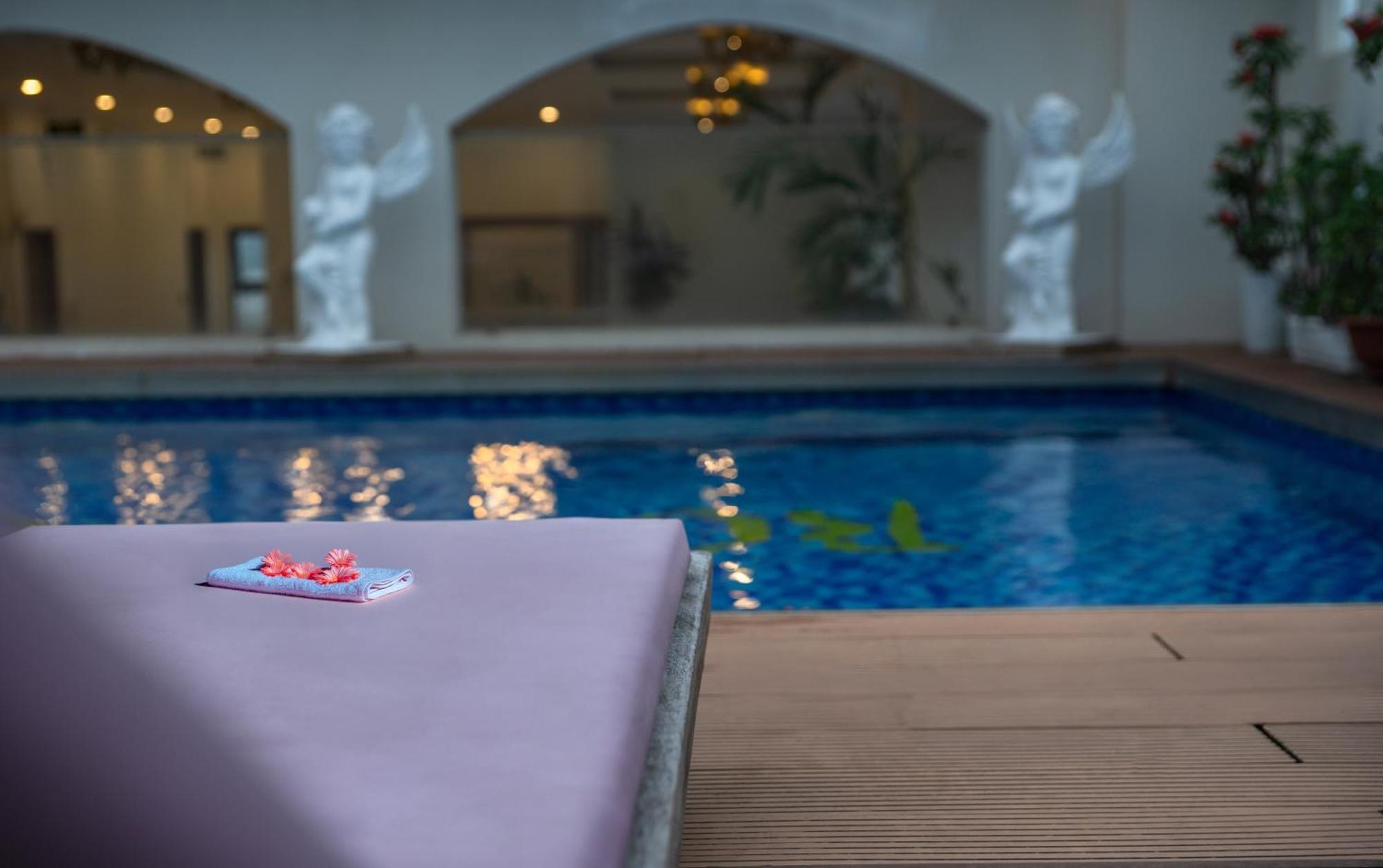 Bonjour Nha Trang Hotel Exterior foto